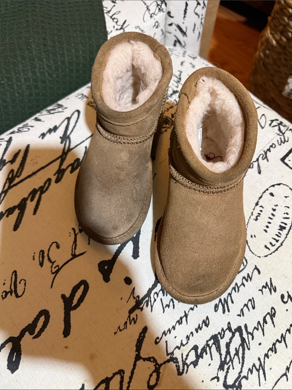 BearPaw Toddler Faux Shearling Booties - Chestnut Brown little kids 7